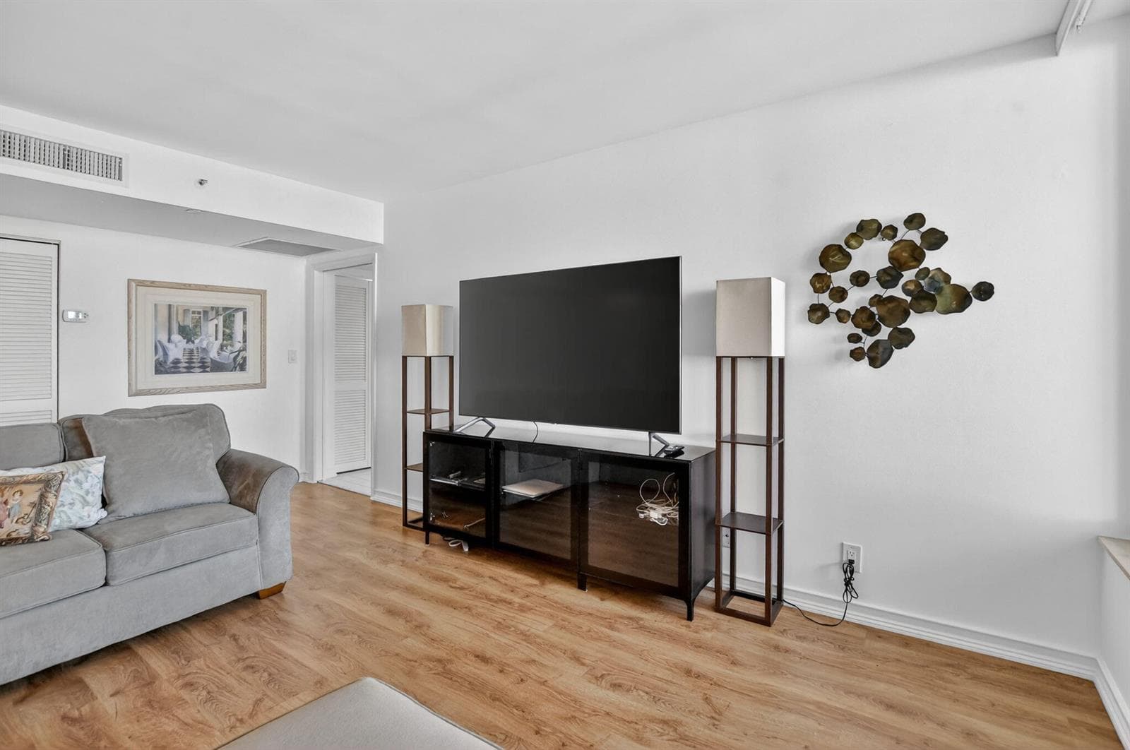 120 SE 5th Avenue 520 photo 7