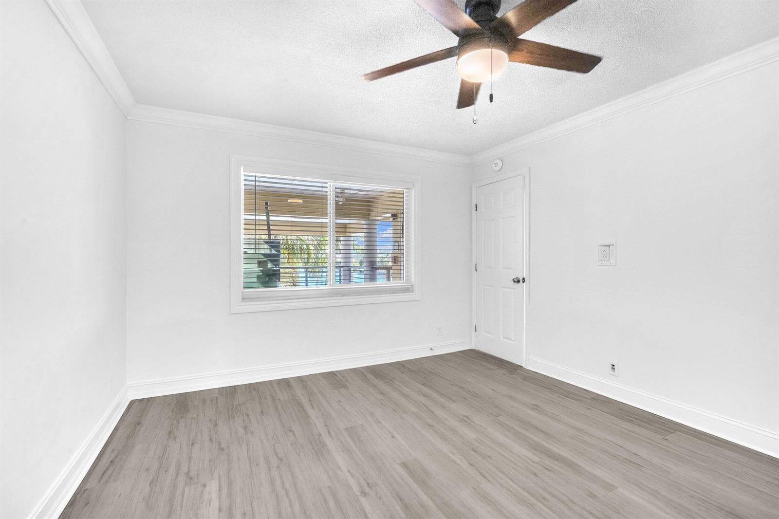 1015 Spanish River Road photo 15