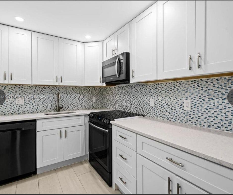 1505 N Riverside Dr 505 photo 4