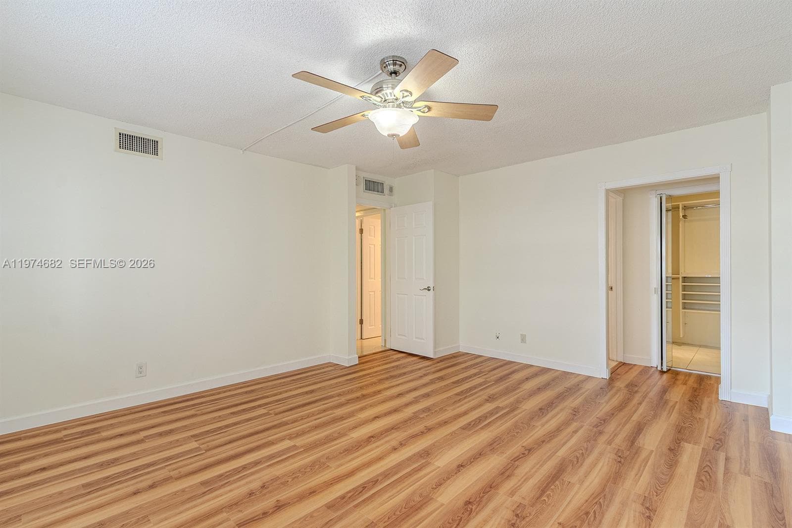 121 Golden Isles Dr 201 photo 21