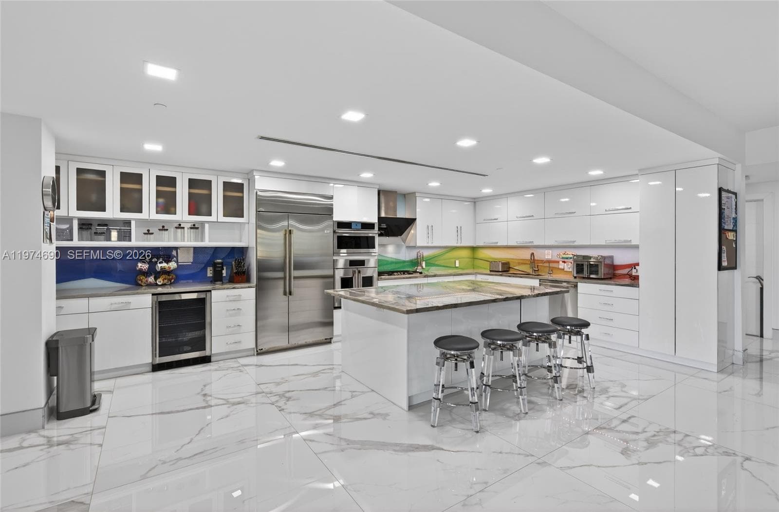 3415 N Ocean Dr 401 photo 6