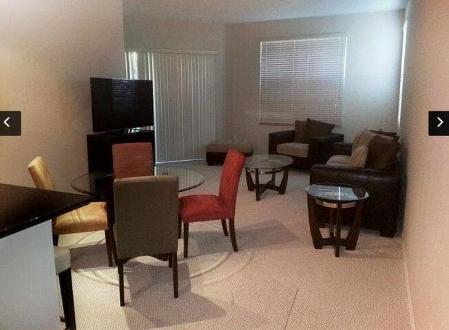 804 E Windward Way 119 photo 3