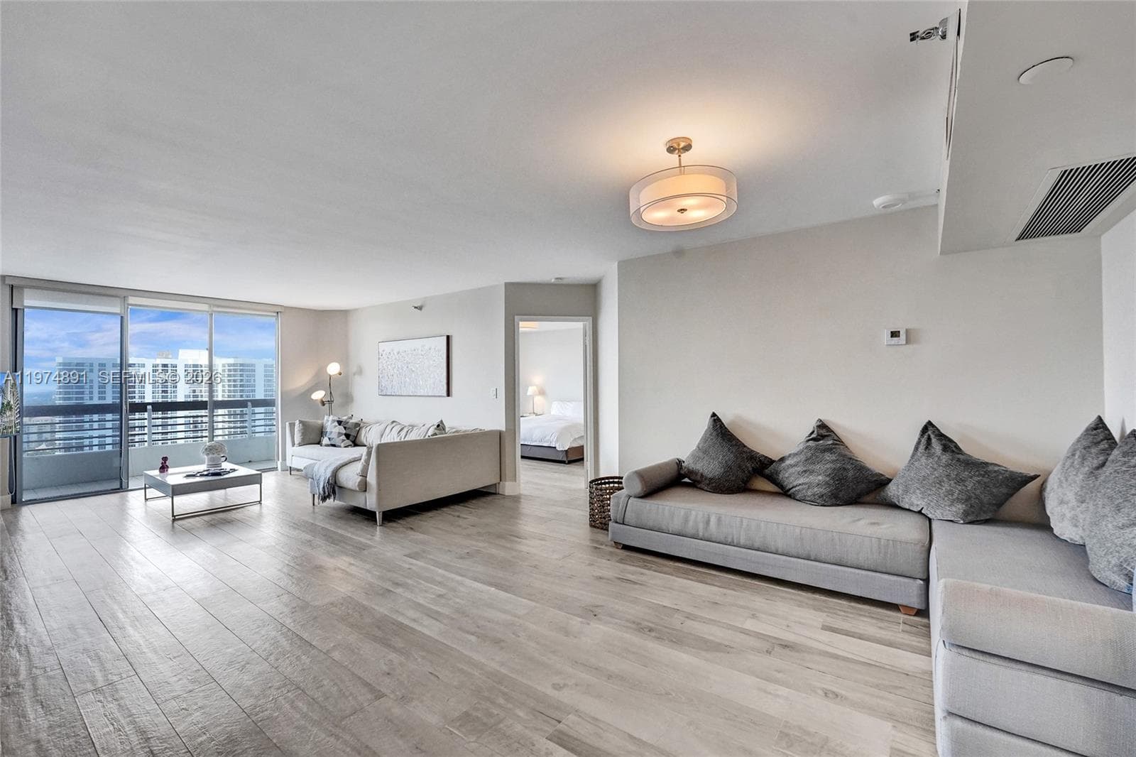 19101 36th Ct 3002 photo 6