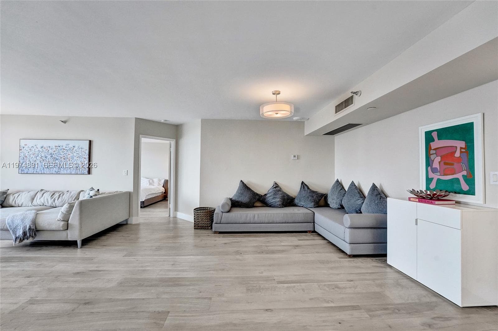 19101 36th Ct 3002 photo 9