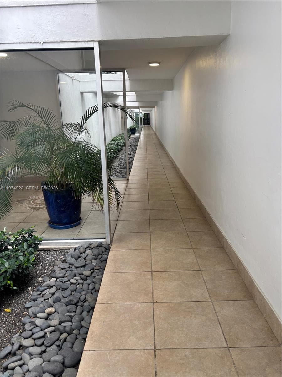 5845 Collins Ave 106 photo 17