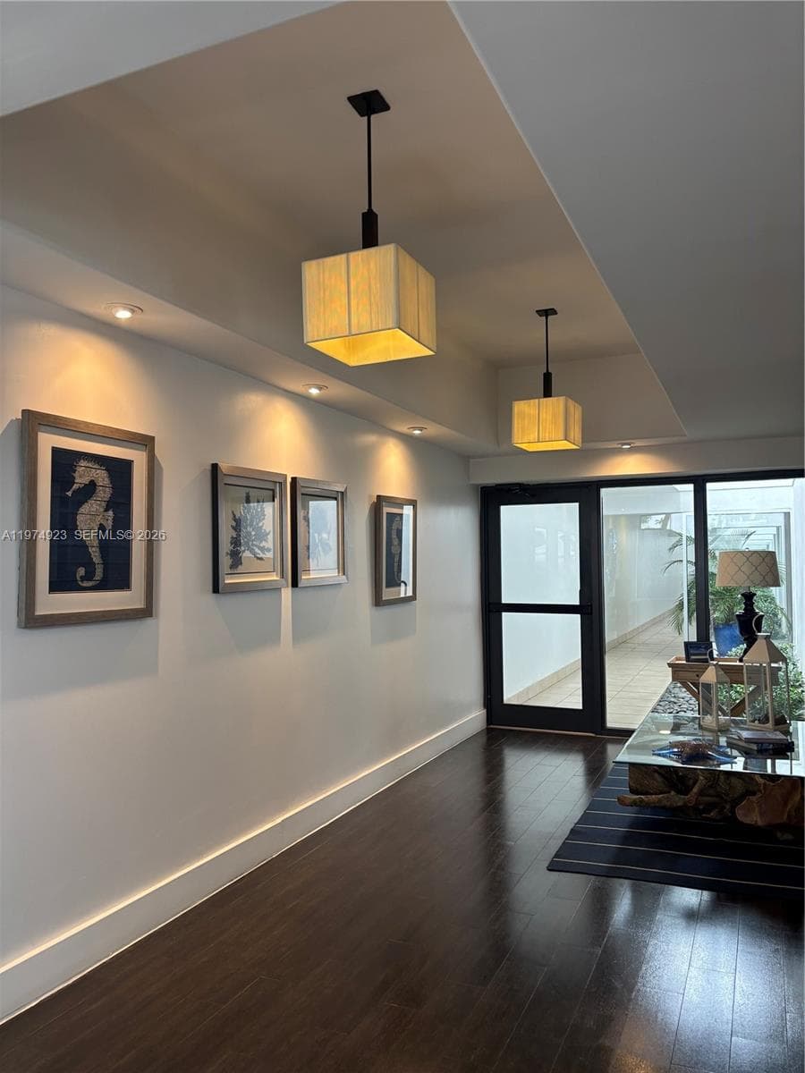 5845 Collins Ave 106 photo 16