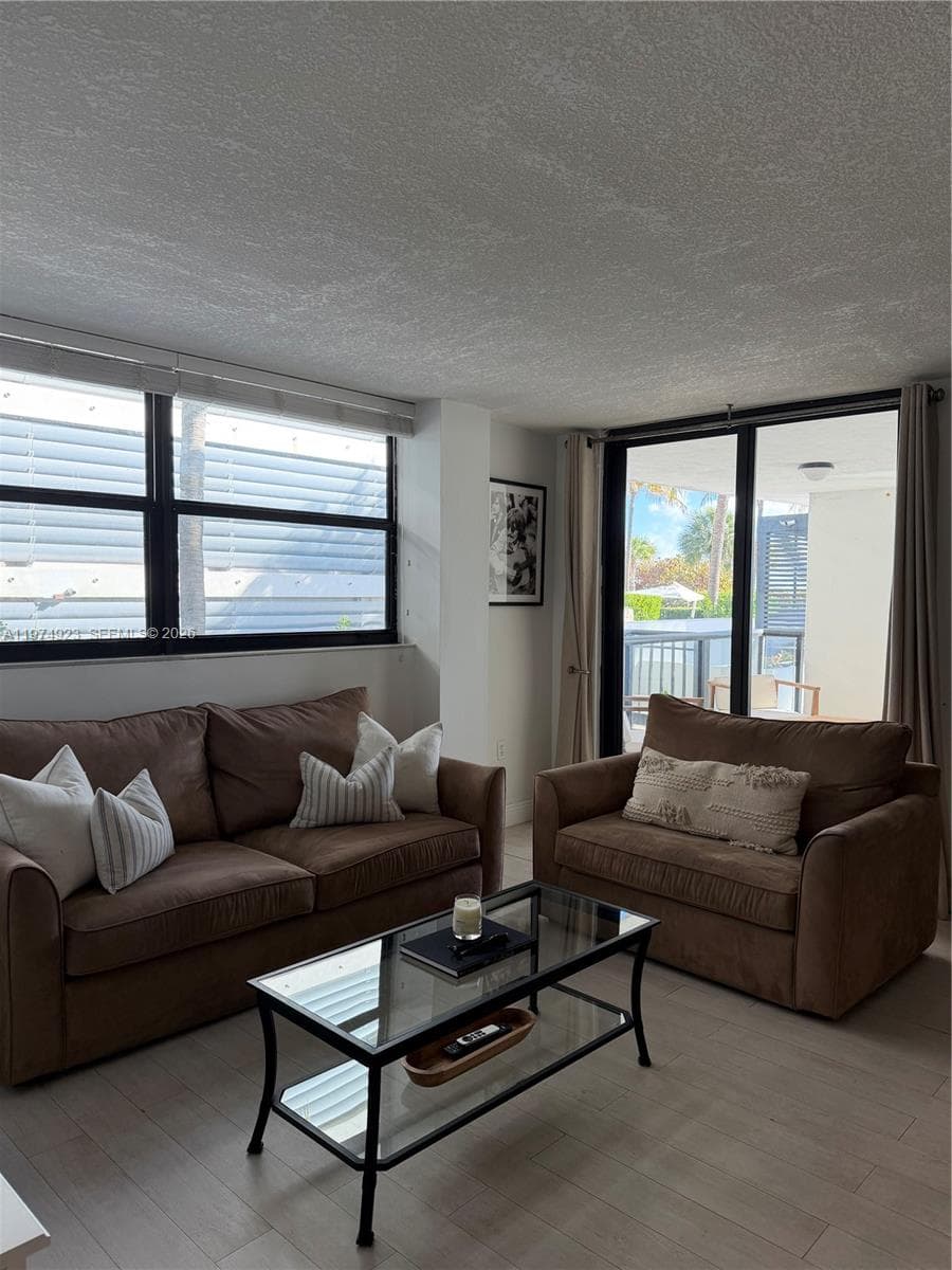 5845 Collins Ave 106 photo 3