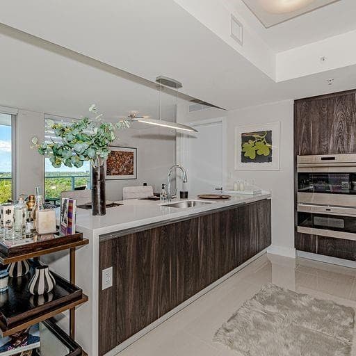 1180 N Federal Highway 1103 photo 3