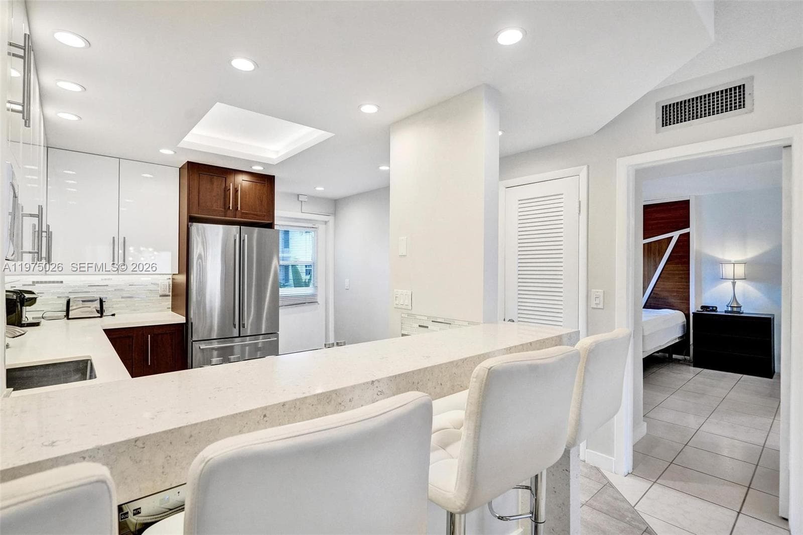 450 Paradise Isle Blvd 204 photo 12