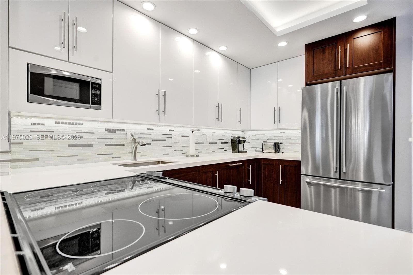450 Paradise Isle Blvd 204 photo 15