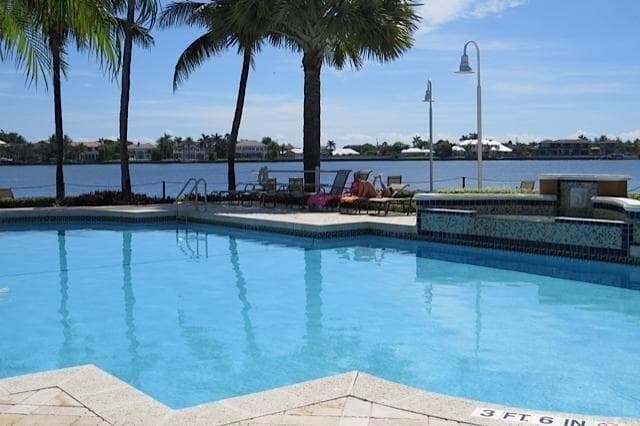 117 Yacht Club Way 205 photo 16