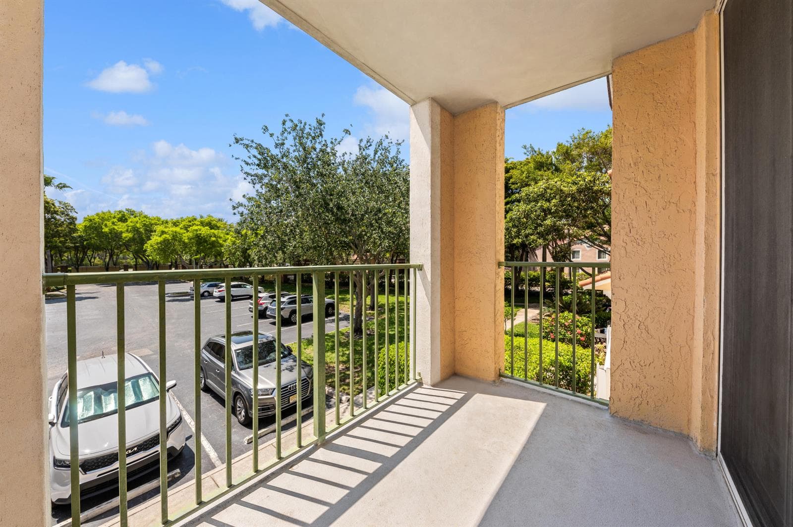 117 Yacht Club Way 205 photo 10