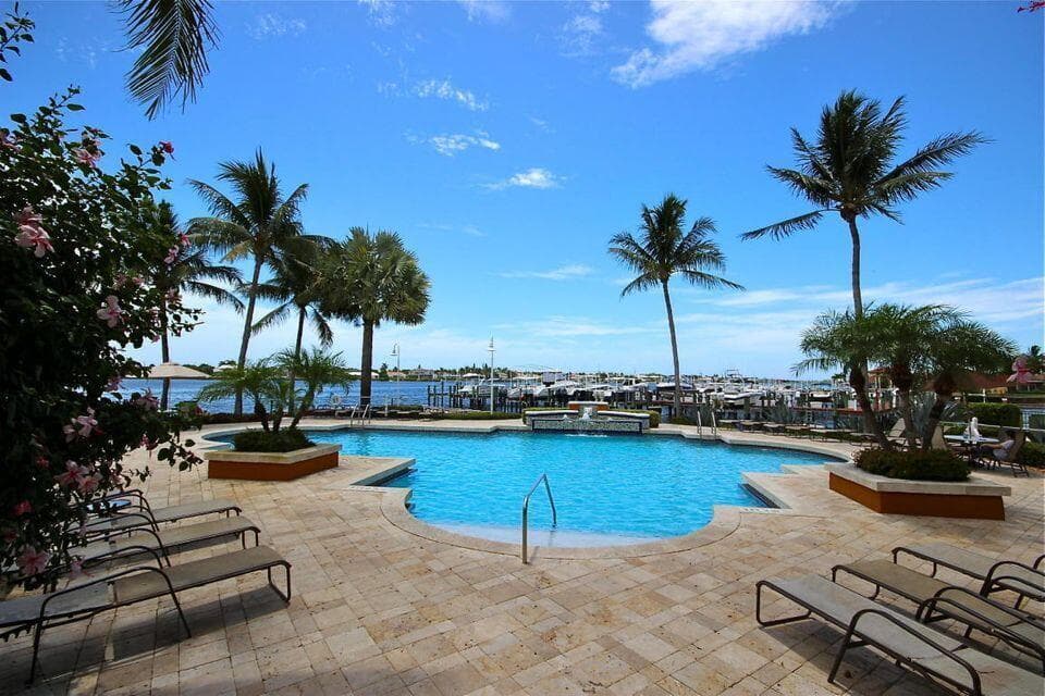 117 Yacht Club Way 205 photo 15