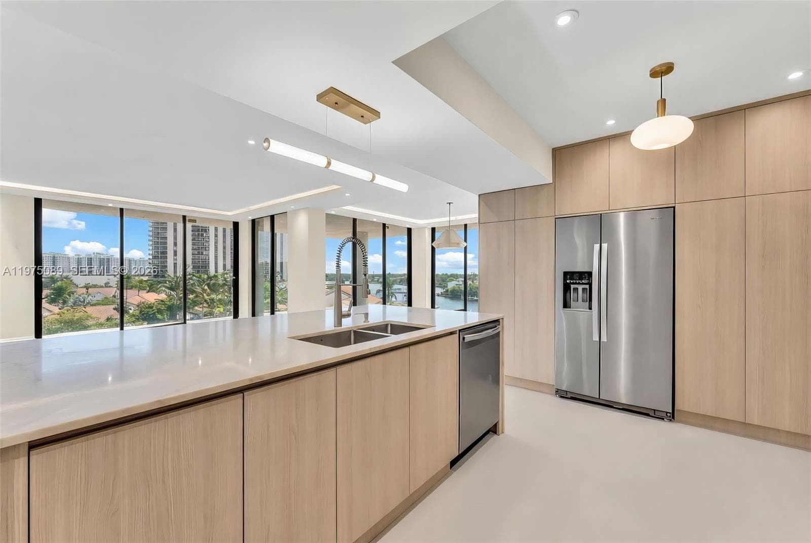 19355 Turnberry Way 4K photo 5