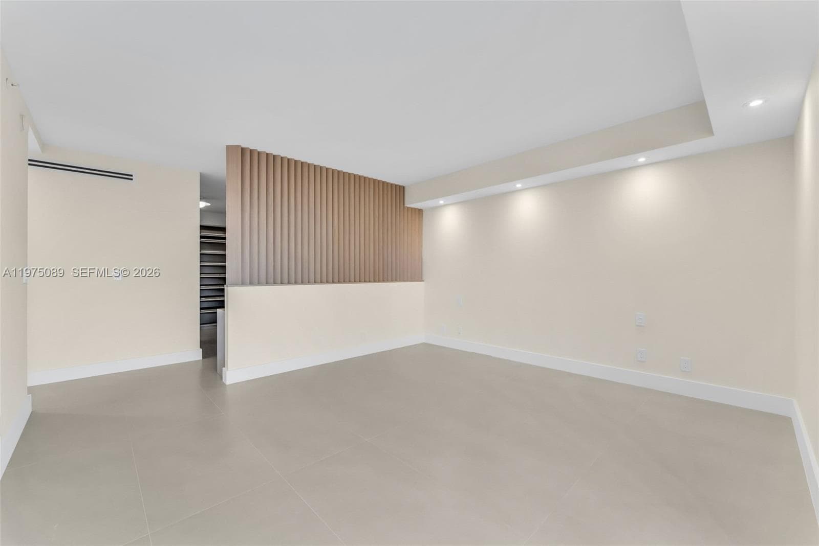 19355 Turnberry Way 4K photo 9