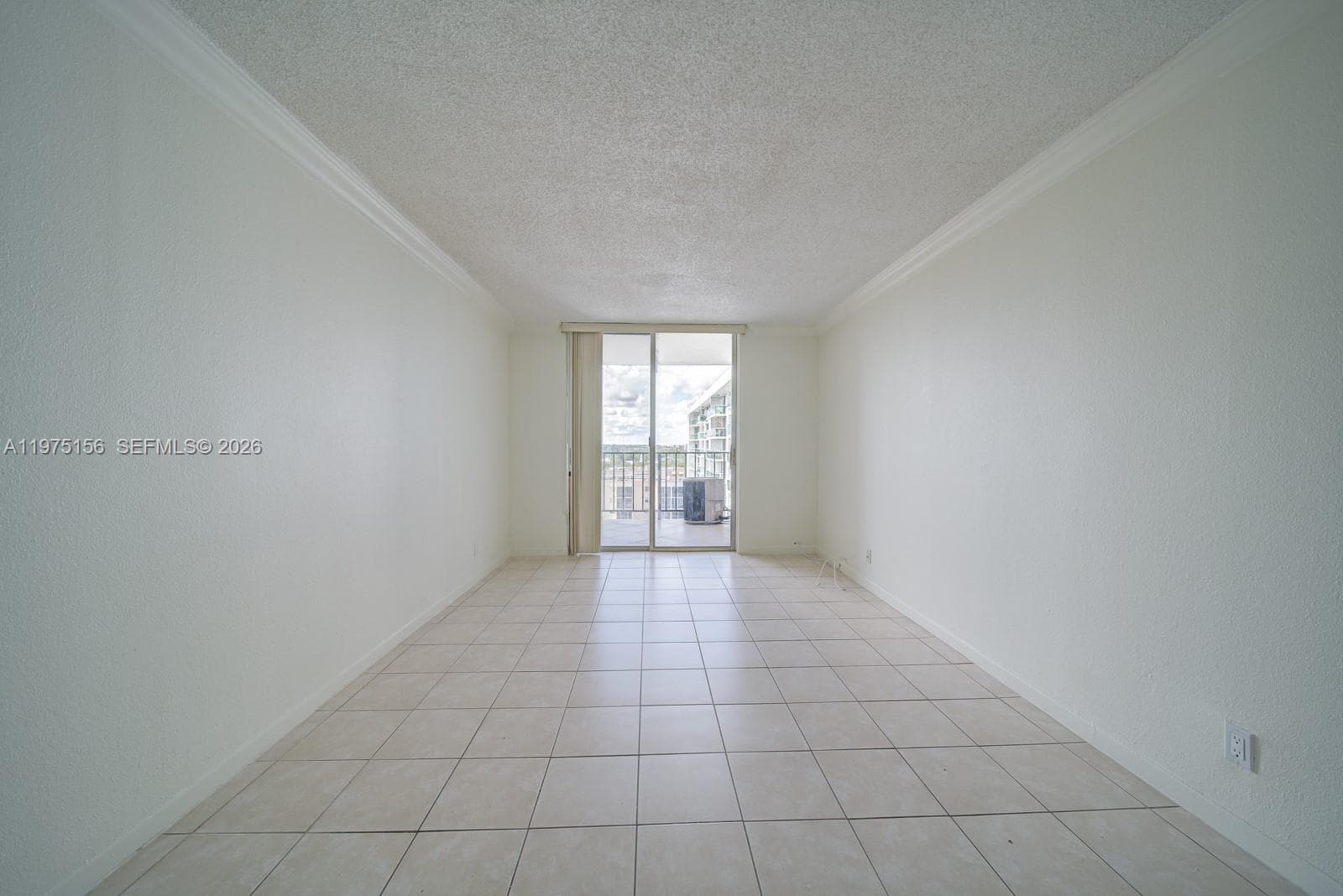 2903 N Miami Beach Blvd 1006 photo 2