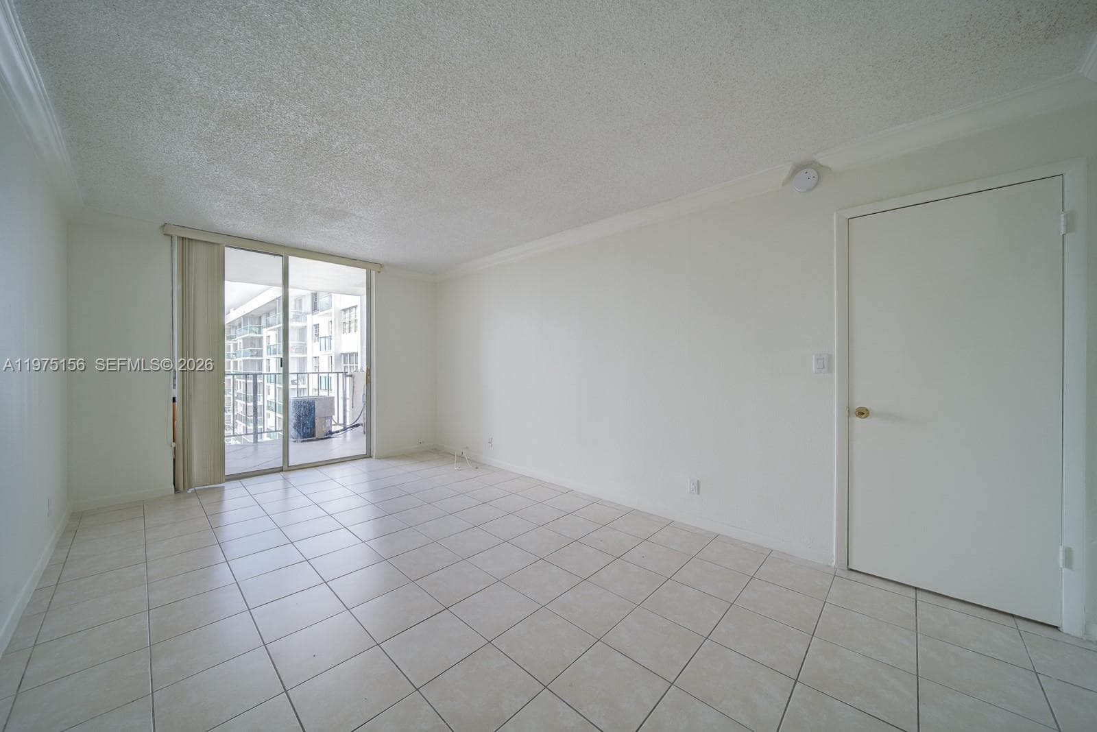 2903 N Miami Beach Blvd 1006 photo 3
