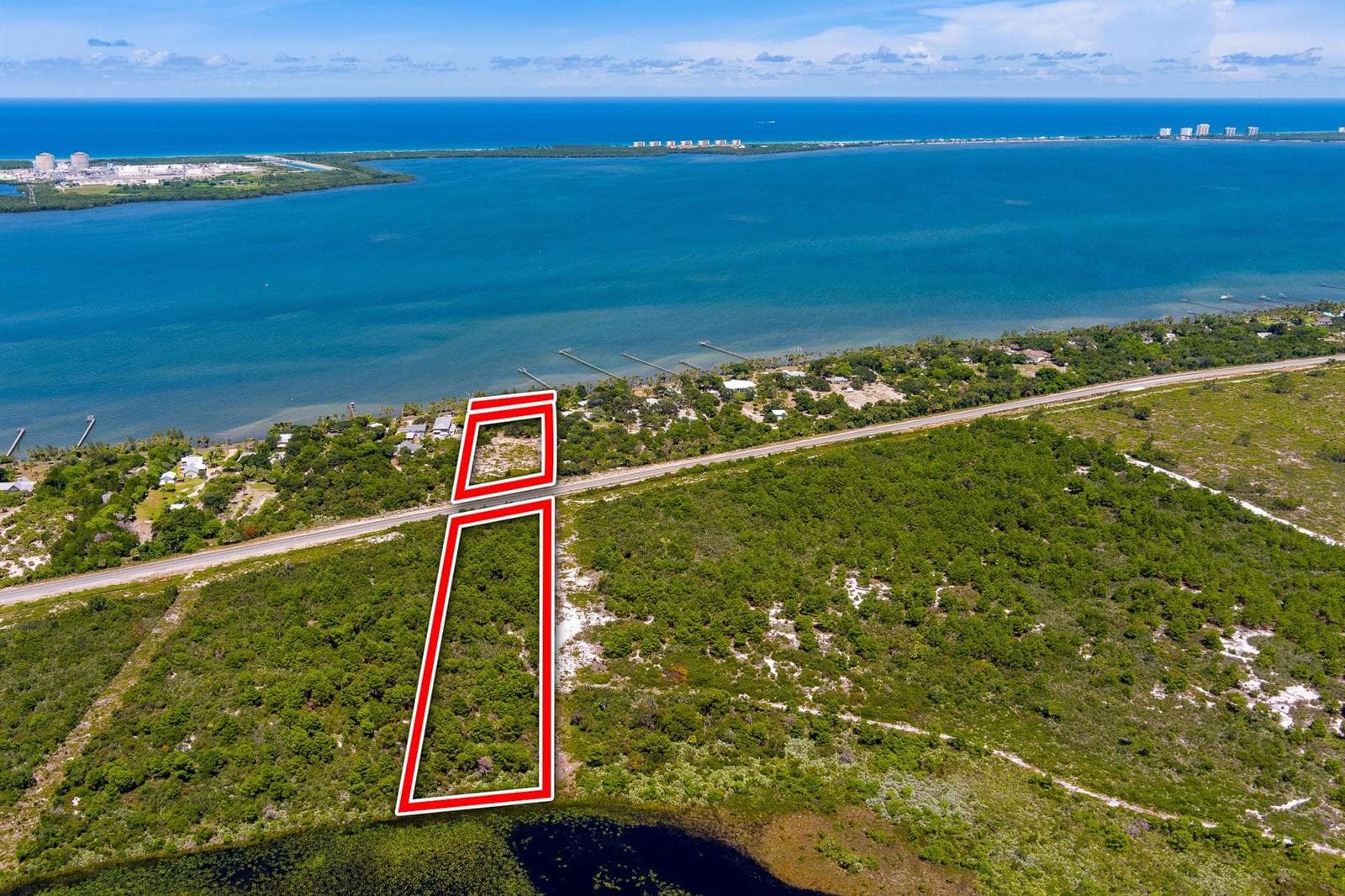 8605 S Indian River Drive photo 9