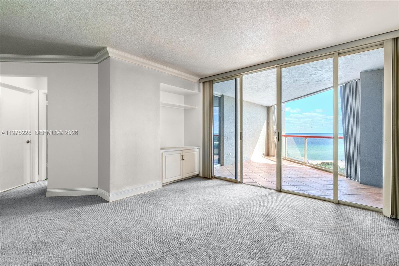 6767 Collins Ave 706 photo 4