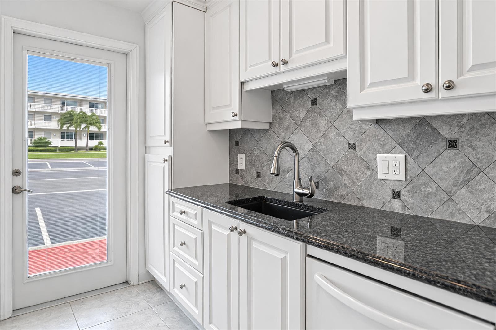 130 Doolen Court 108 photo 20