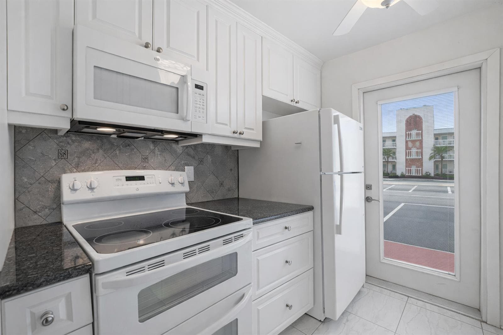 130 Doolen Court 108 photo 19