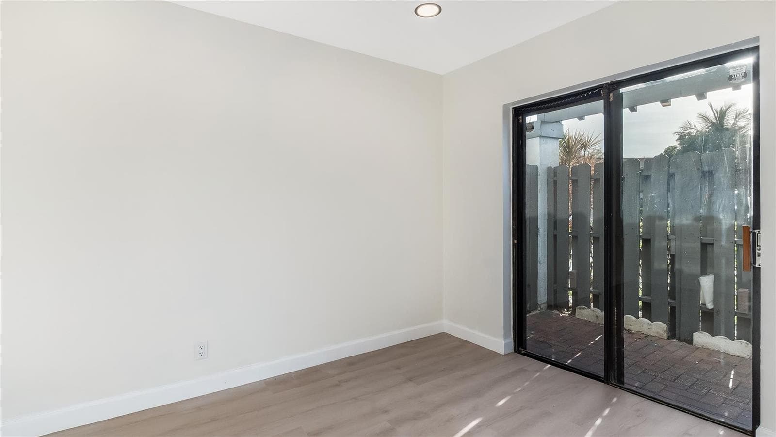 4979 NW 82nd Avenue 705 photo 19