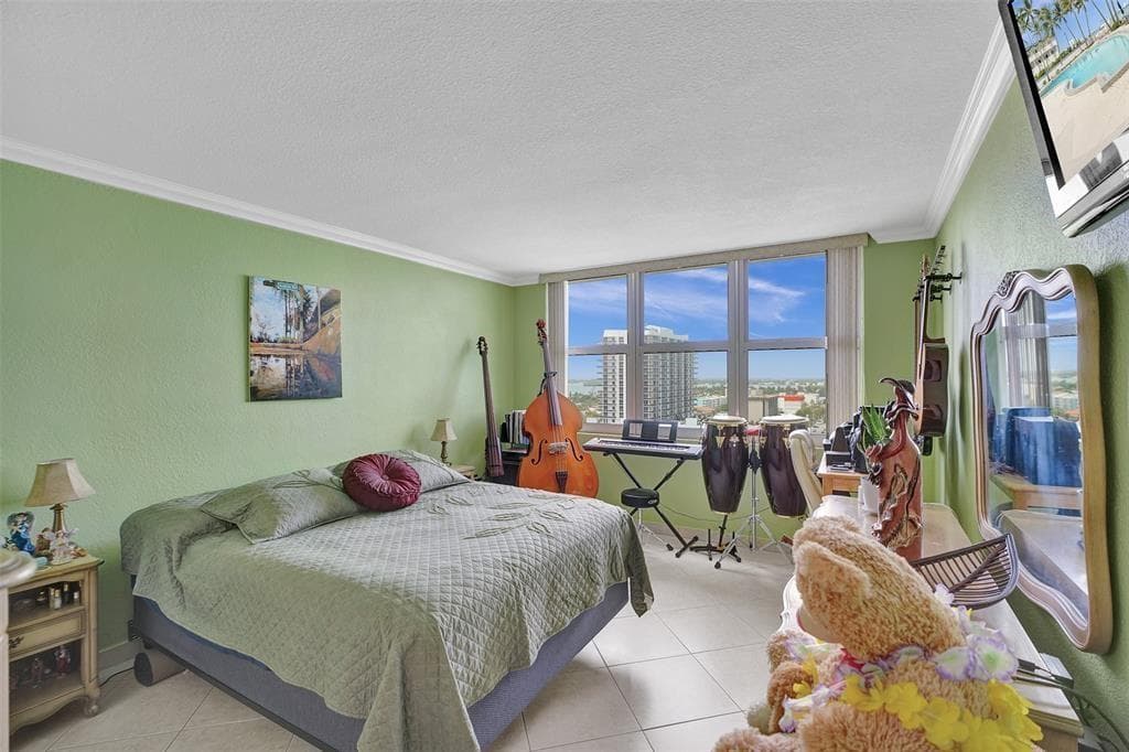 1865 79th St Causeway 16b photo 18