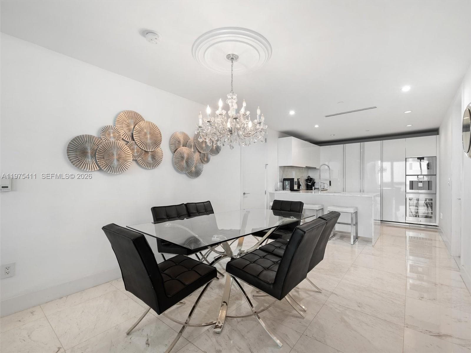 10203 Collins Ave 1105 photo 6