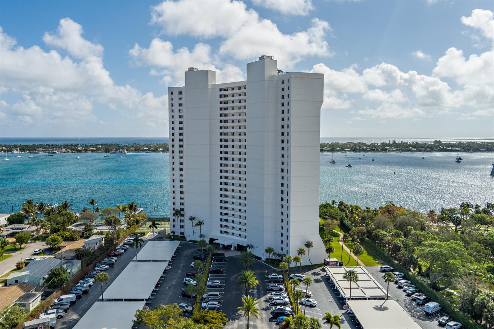 5200 N Flagler Drive 404 photo 18