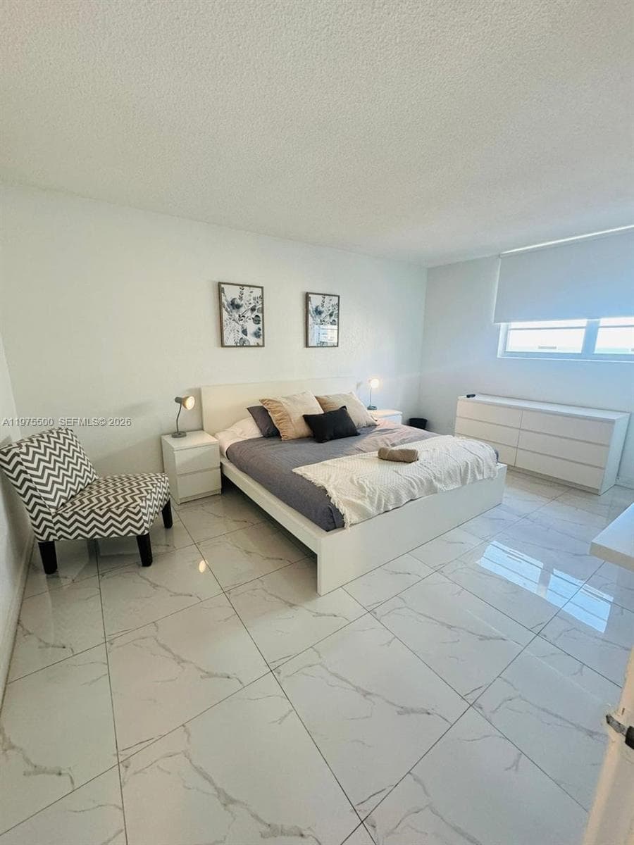 3901 S Ocean Dr 10G photo 6