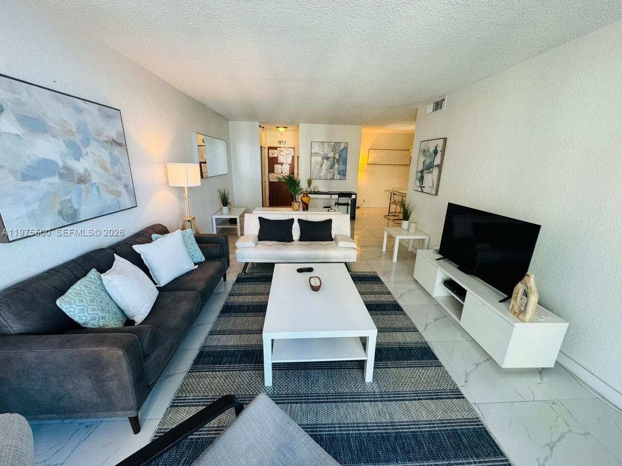 3901 S Ocean Dr 10G photo 3