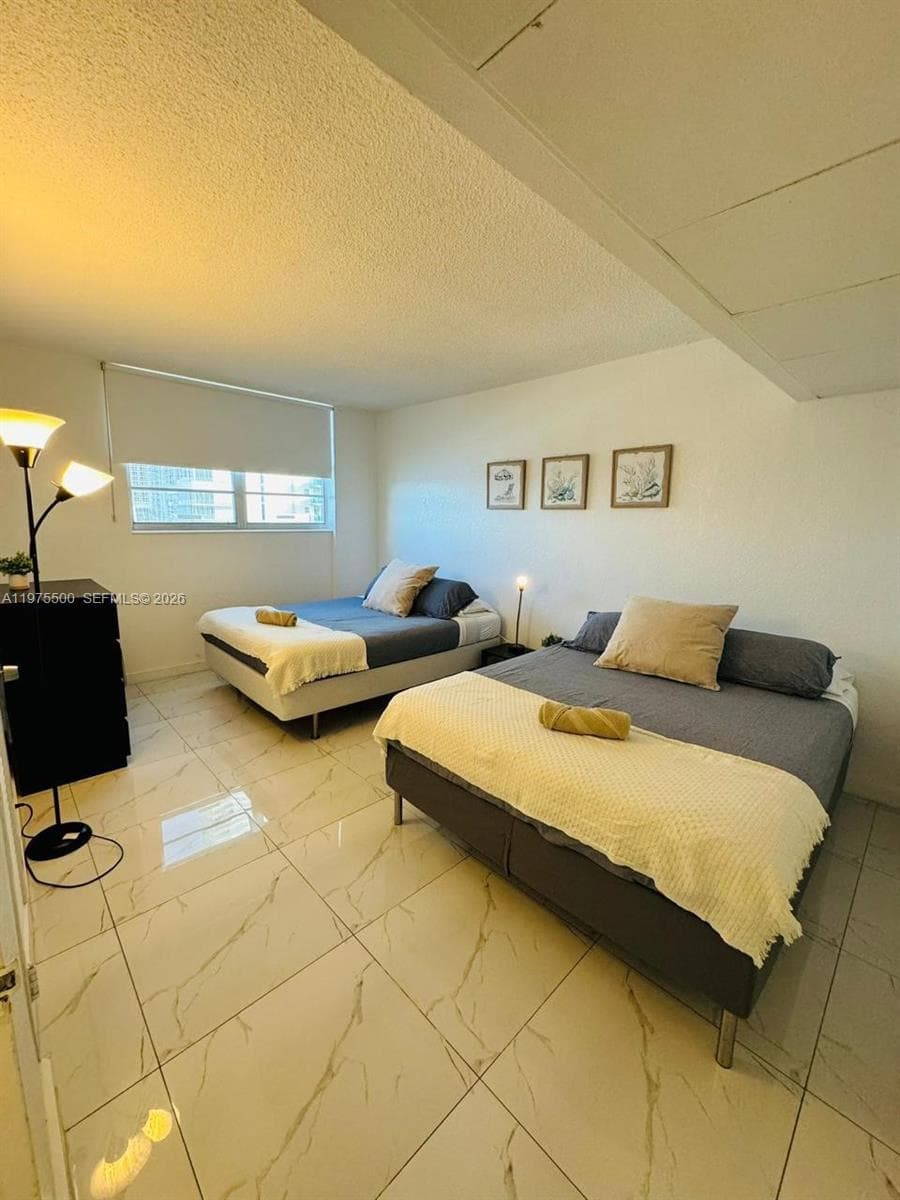 3901 S Ocean Dr 10G photo 9
