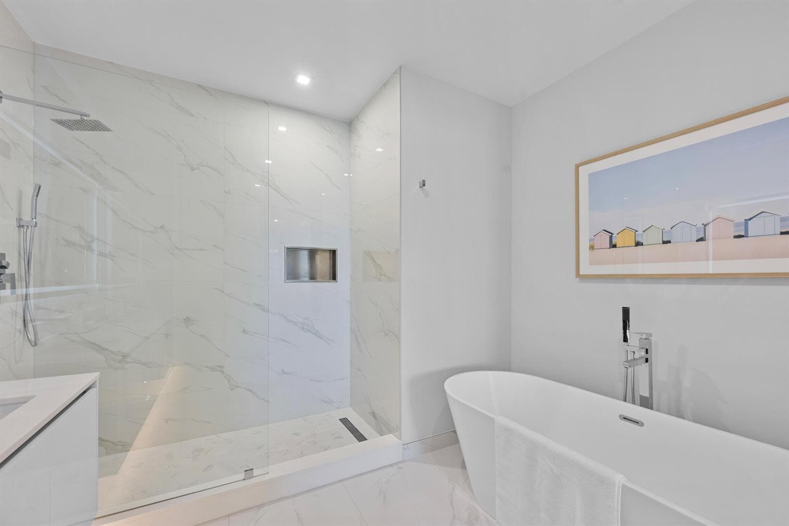 220 Lake Shore Drive 1410 photo 24