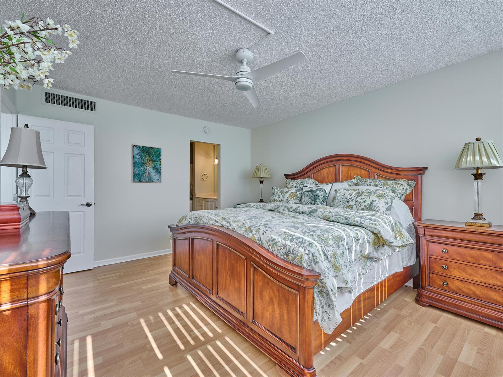 336 Golfview Road 605 photo 14