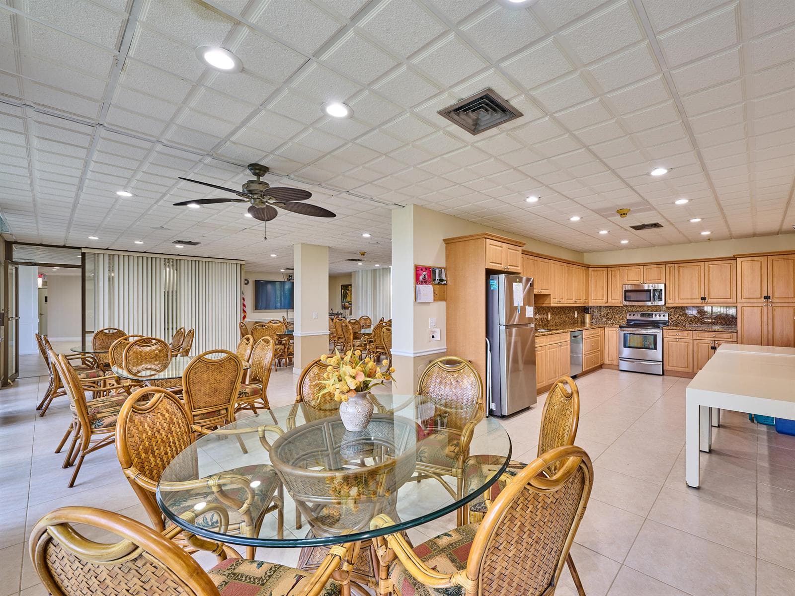 336 Golfview Road 605 photo 21