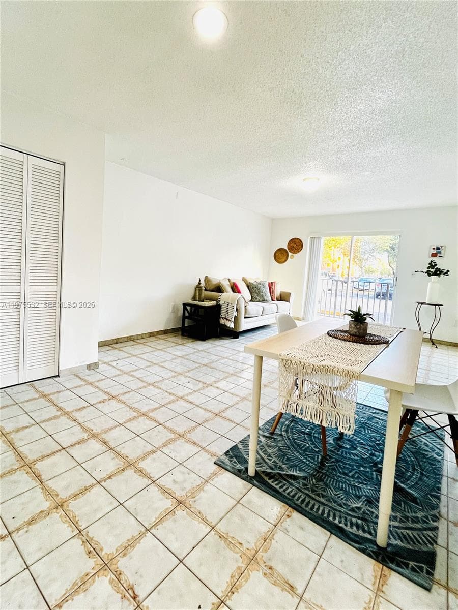 4721 NW 7th St 102-12 photo 5