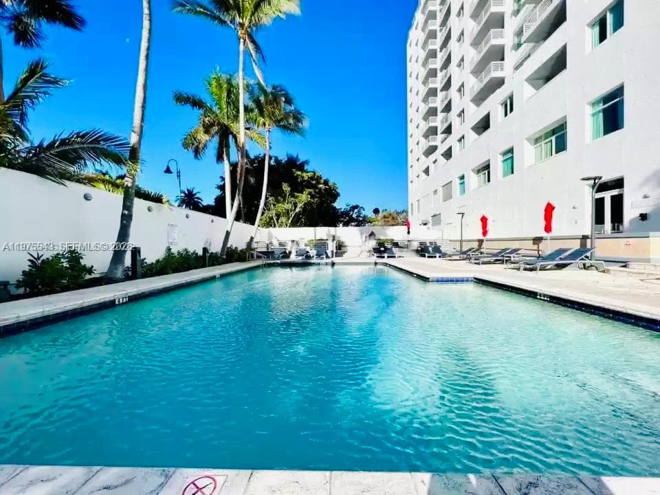 2670 E Sunrise Blvd 1402 photo 9