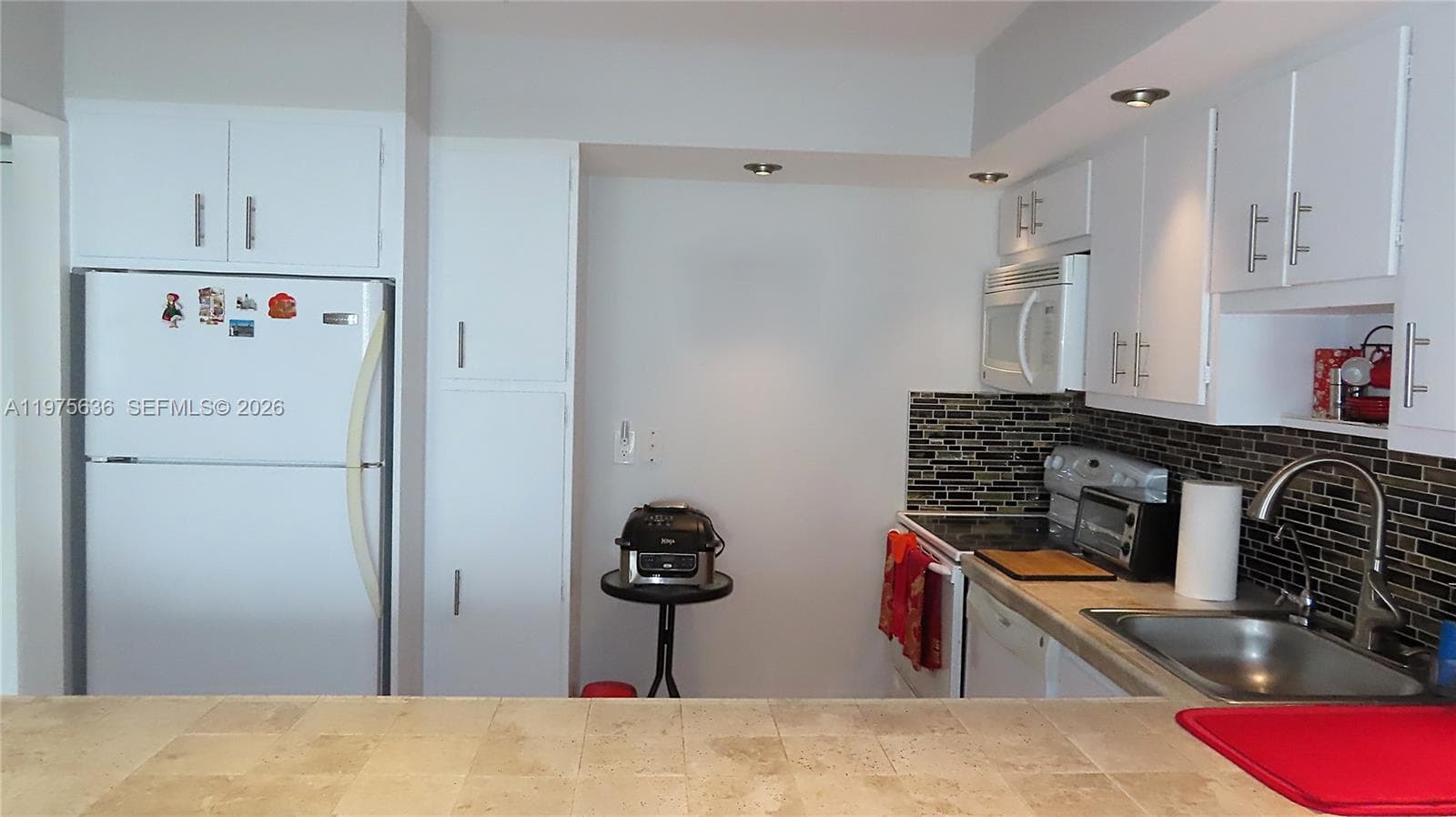 5701 Collins Ave 803 photo 9