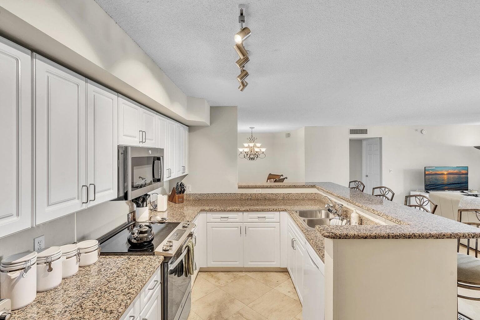 3606 S Ocean Boulevard 205 photo 4