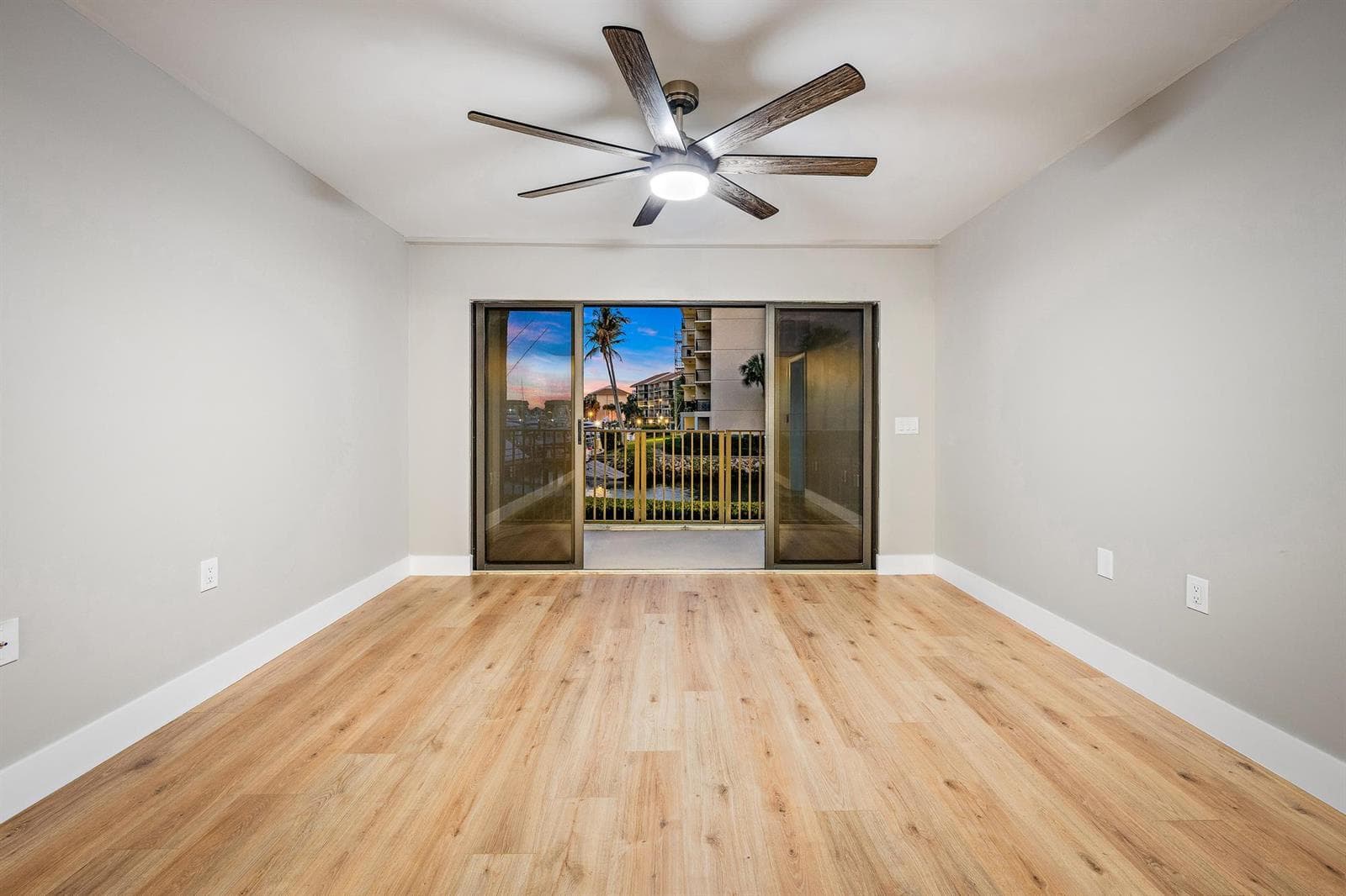 1601 Marina Isle Way 106 photo 9
