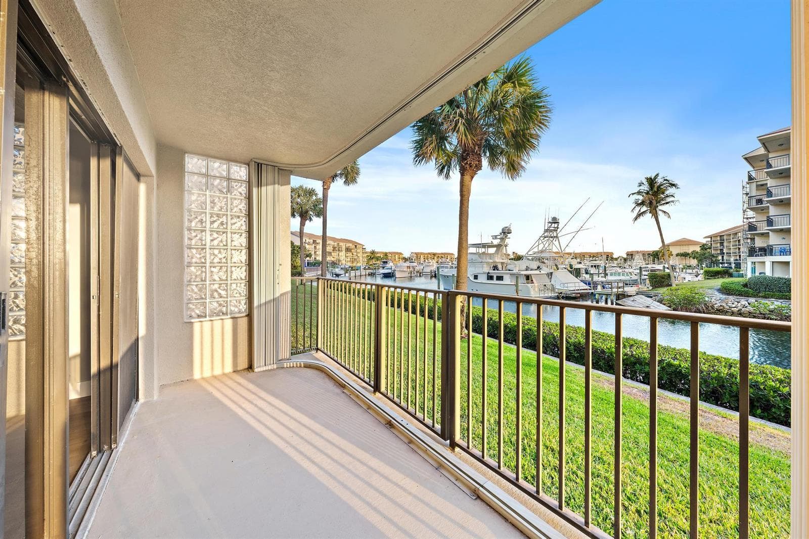 1601 Marina Isle Way 106 photo 25