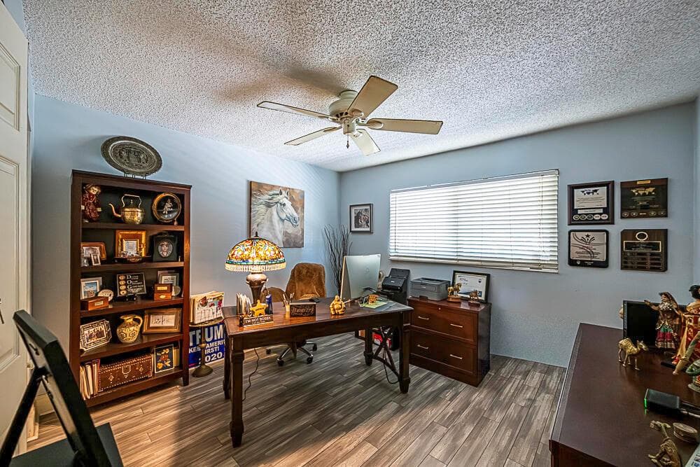 714 Northlake Court 208 photo 14