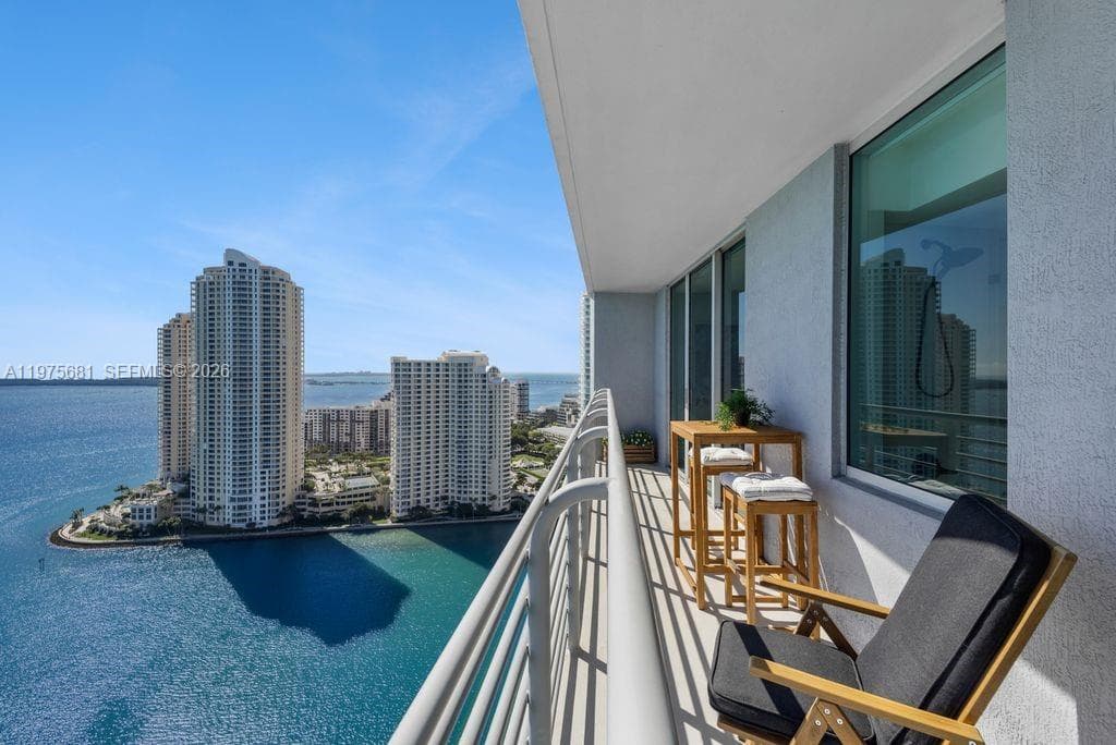 335 S Biscayne Blvd 3012 photo 17