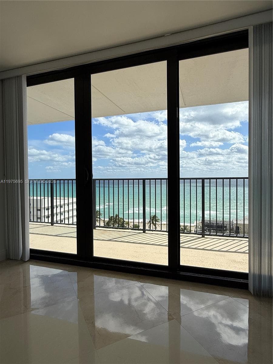 2101 Ocean Dr 1201 photo 5
