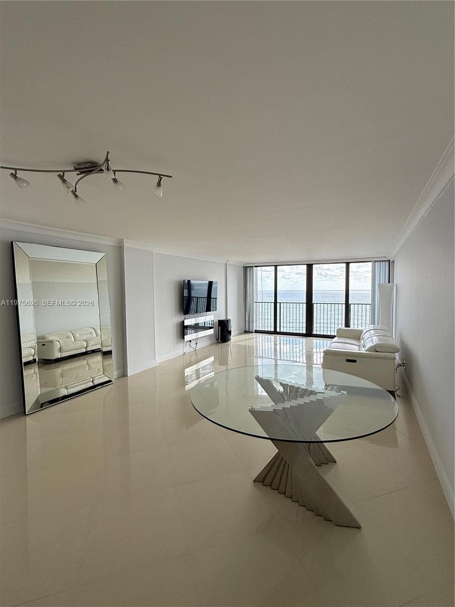 2101 Ocean Dr 1201 photo 8