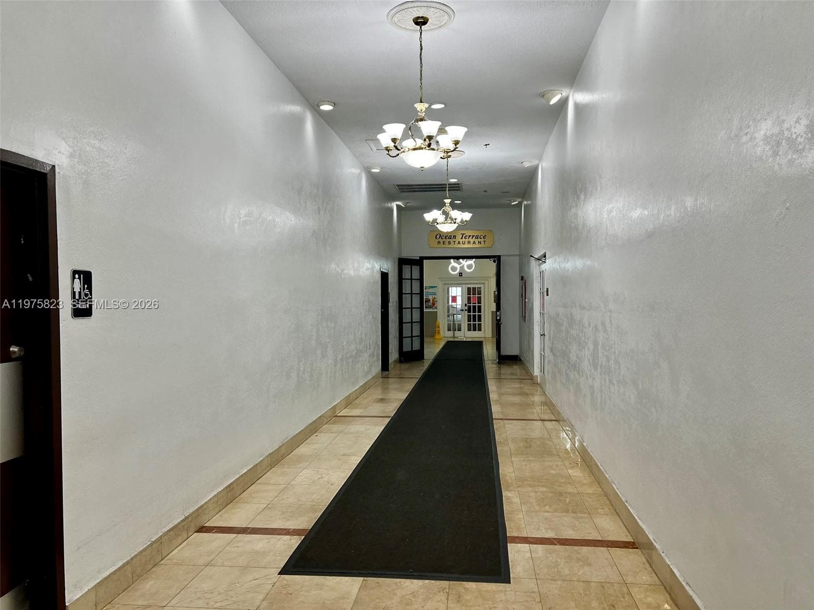 19201 COLLINS AV 432 photo 11