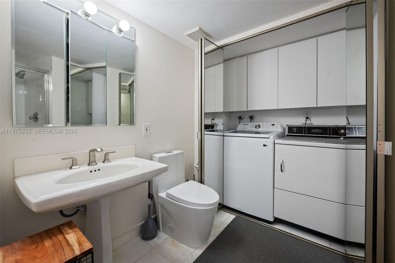 19101 NE 36th Ct 1407 photo 22