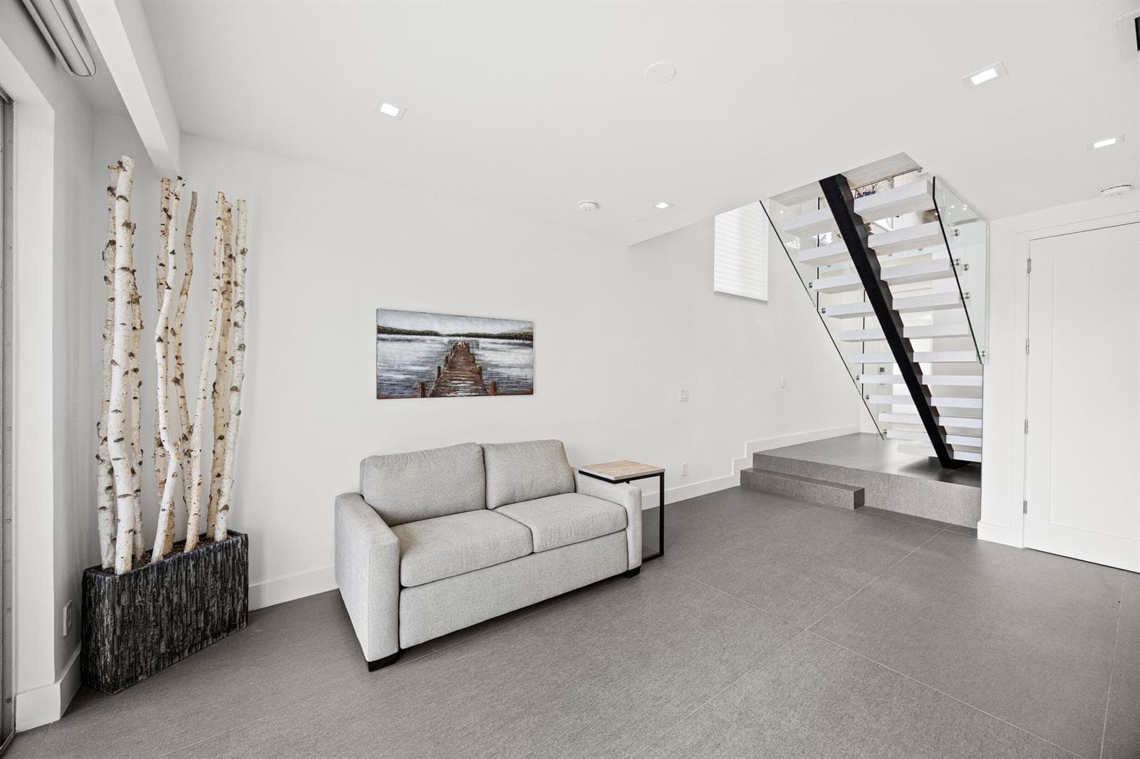 3055 Waterside Circle photo 6
