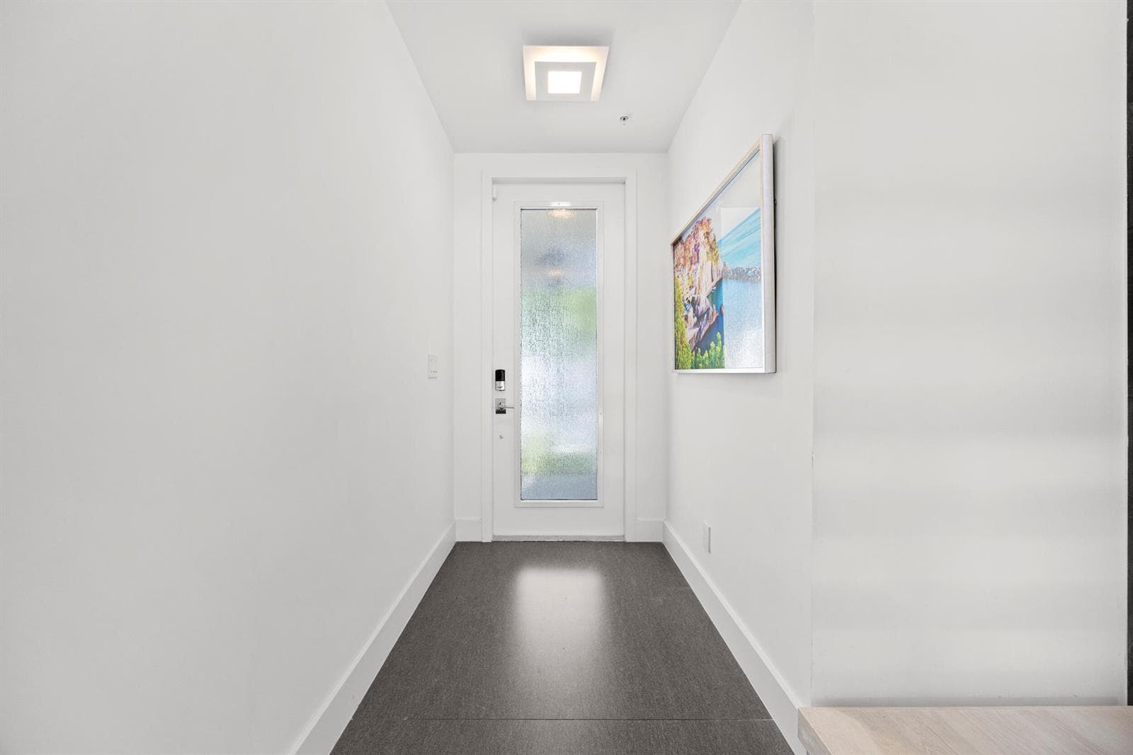 3055 Waterside Circle photo 4
