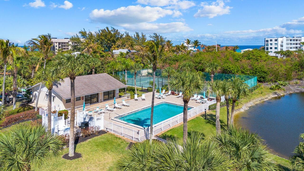 2370 NE Ocean Boulevard C206 photo 10